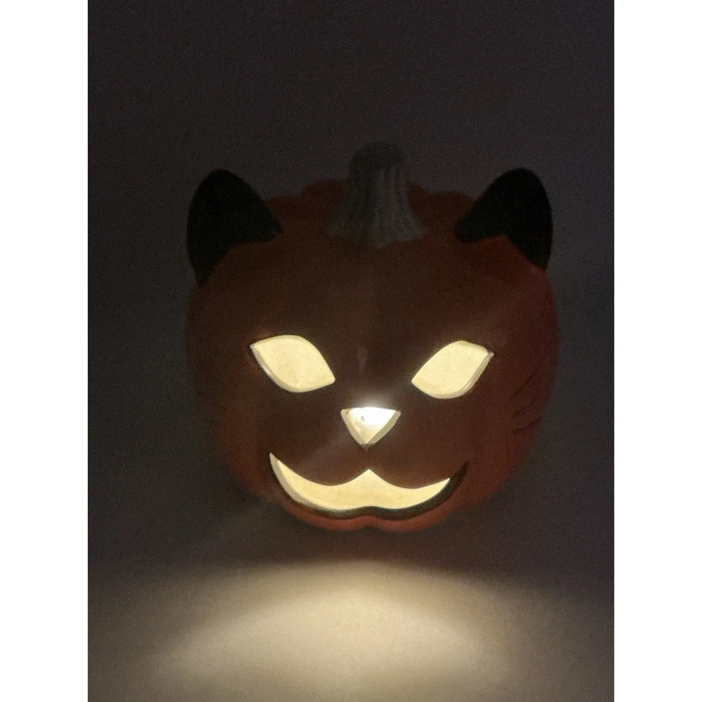 Cat Pumpkin Jack O Lantern Light Up Ceramic Halloween Decor Goblin & Ghoul